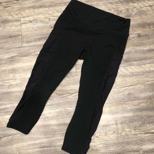 Fabletics Black Capri Mila size L